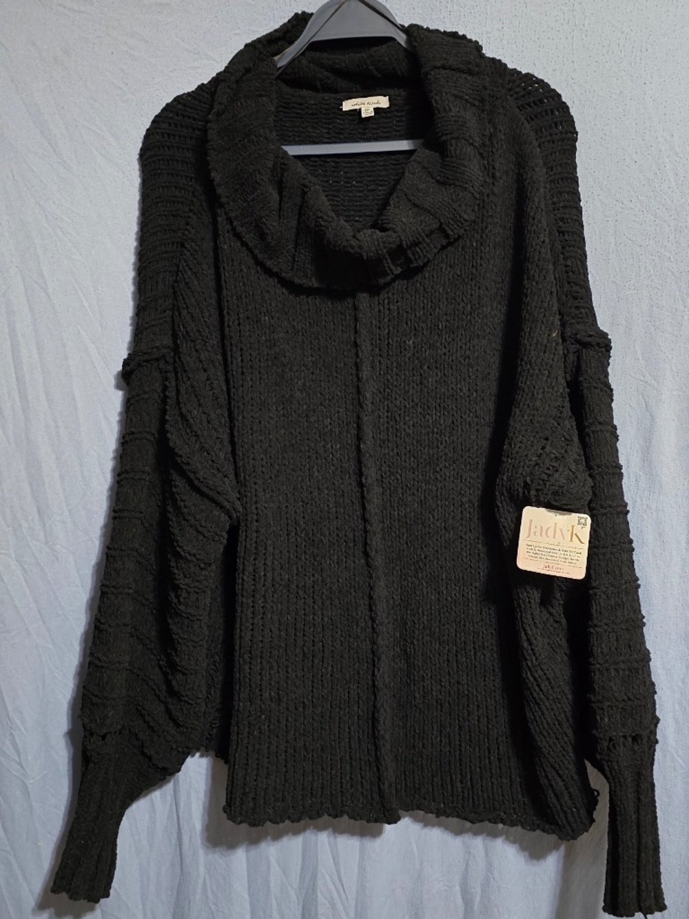 White Birch NWT Oversized Sweater 